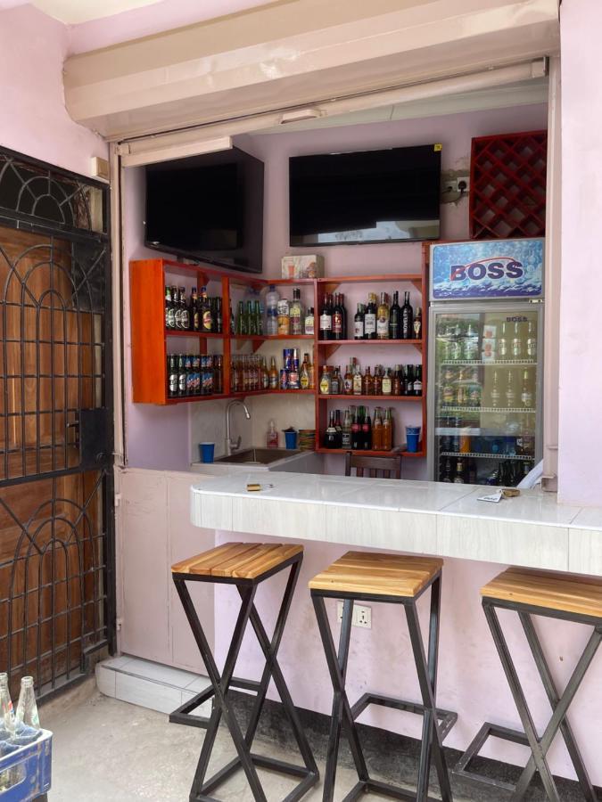 Moments Park Motel Dar es Salaam Bagian luar foto
